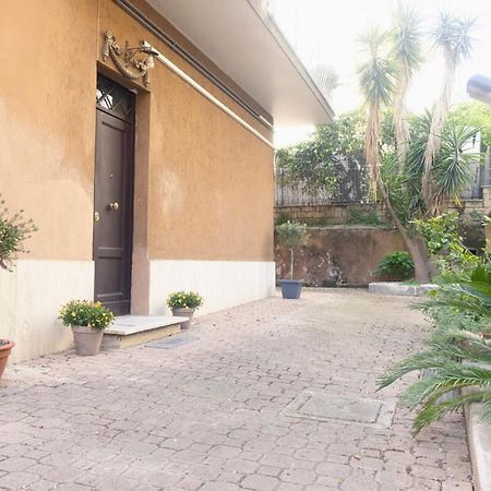 Obiettivo Roma Apartment Bagian luar foto