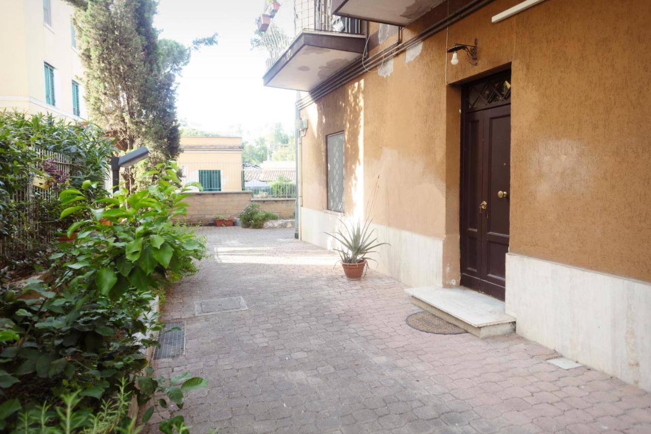 Obiettivo Roma Apartment Bagian luar foto